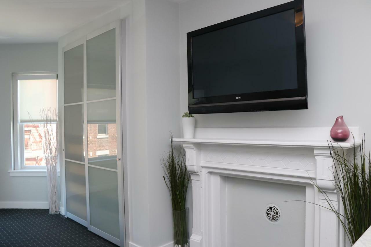 Stylish Studio On Newbury Street, #10 Boston Exterior photo